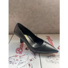 Akın Özmen Kadın Siyah Deri Orta Topuklu (7cm) Stiletto