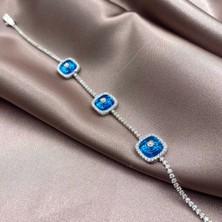 Jewel By Aila Küçük Boy Üçlü Kare Camgöz Rhodium Kaplama Kadın Gümüş Su Yolu Bileklik