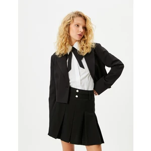 Pileli Mini Etek Düğme Detaylı