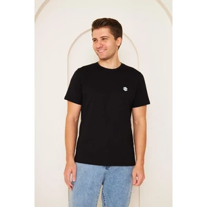 Kısa Kollu Bisiklet Yaka Siyah Erkek Tshirt M1401TS