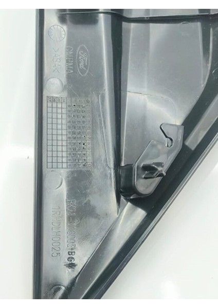 Ayna Üçgen Bagaliti Sol Ford Transit 14 Custom