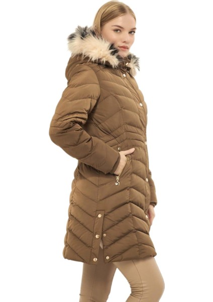 Kadın Büyük Beden Kapüşonlu Spor Mont M5302 BGL-ST03221 fırsatları