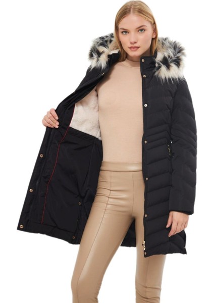 Kadın Büyük Beden Kapüşonlu Spor Mont M5302 BGL-ST03221 modelleri