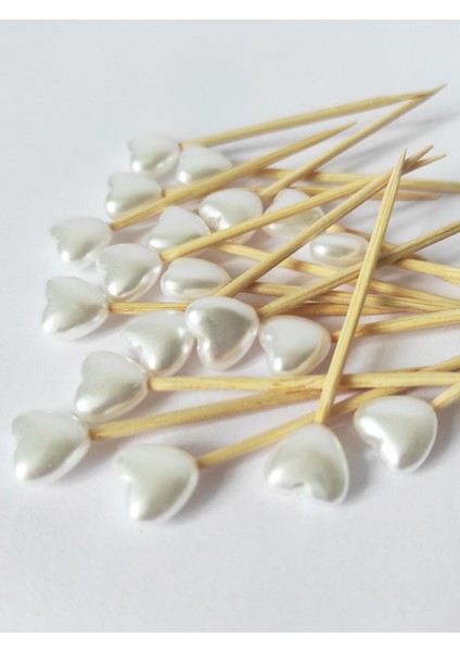 100 Adet Dekoratif Küçük Kalp Incili Kokteyl Kürdanı 6 cm - Nişan Söz Kalp Incili Kürdan - Kalp 8 mm fiyatları