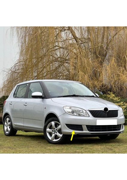 Skoda Fabia 2 2011-2014 Ön Tampon Sağ Sis Kapağı Sissiz 5J0807368A