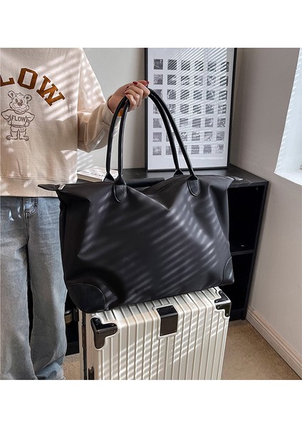 Çanta Kadın Büyük Kapasiteli 2023 Yeni Gelgit Basit Omuz Çapraz Omuz Çanta Su Geçirmez Oxford Kumaş Koltuk Altı Taşınabilir Toto Çanta (Yurt Dışından) fiyatları