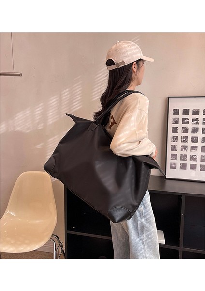 Çanta Kadın Büyük Kapasiteli 2023 Yeni Gelgit Basit Omuz Çapraz Omuz Çanta Su Geçirmez Oxford Kumaş Koltuk Altı Taşınabilir Toto Çanta (Yurt Dışından) modelleri