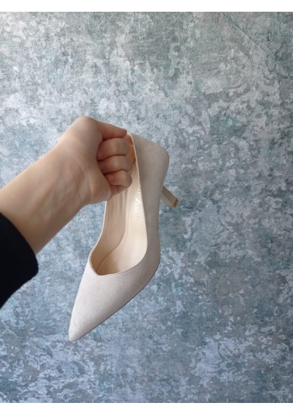 Akın Özmen Kadın Beyaz Süet Orta Topuklu (7cm) Stiletto