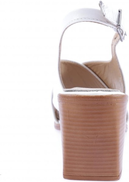 5450 Kadın Çapraz Bantli Topuklu Sandalet fırsatları