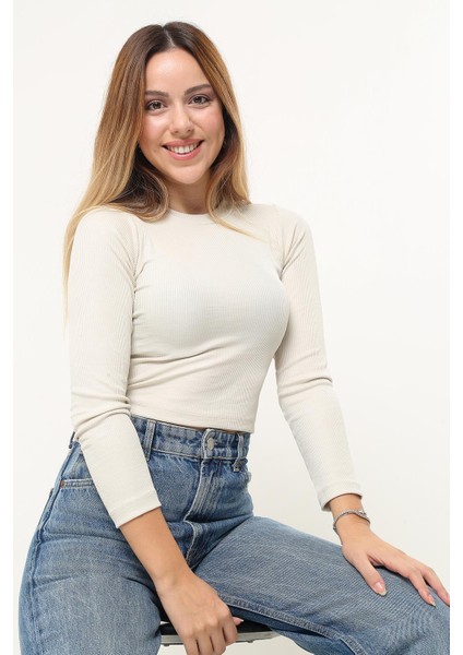 Kadın Krem Fitilli Balıkçı Yaka Uzun Kollu Crop Örme Bluz Body TRP23K-BDY231023