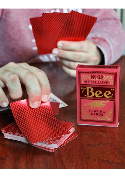 Bee Metalluxe RED Oyun Kartı fiyatları