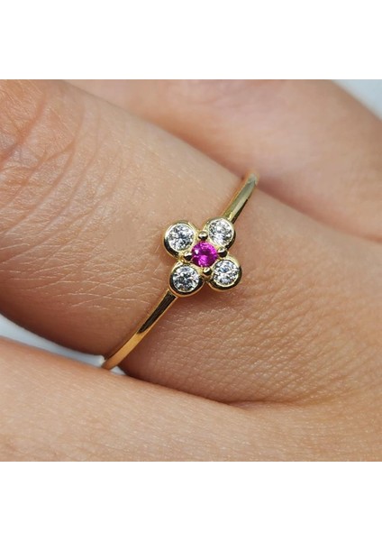 Altın Yüzük - Minimal Papatya Ruby Taşlı (Lal Taşı) 14 Ayar Altın Yüzük fırsatları