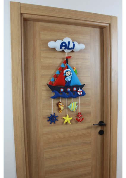Ali Isimli Denizci Bebek Odası Kapı Süsü modelleri