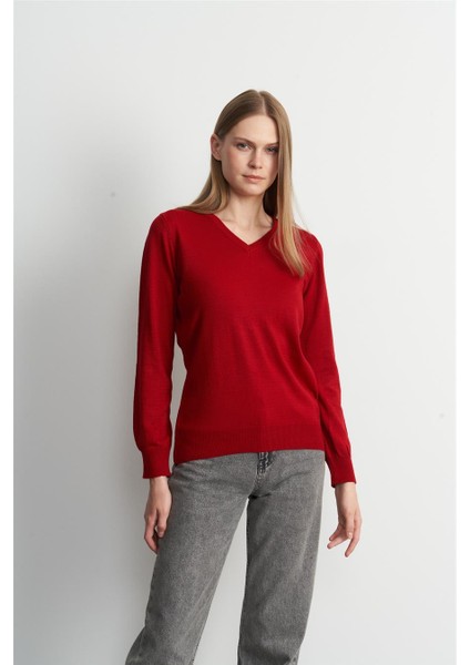 Kadın V Yaka Koyu Kırmızı Kazak fiyatları