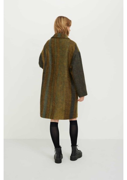 Batik Geçişli Kruvaze Kaban Standart Renk K2419007_089 fiyatları