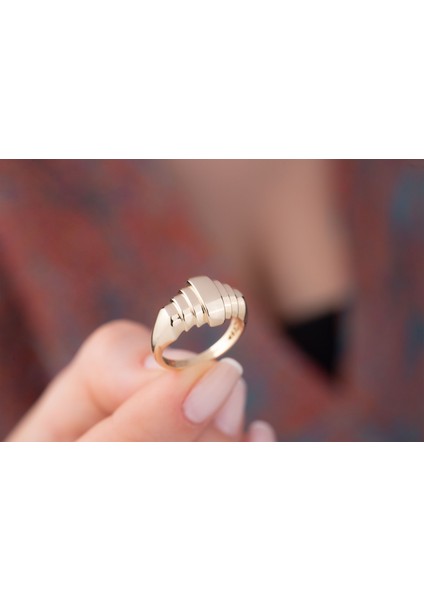 Eşsiz Kalın Tasarım Yüzük 14 Ayar Altın fiyatları