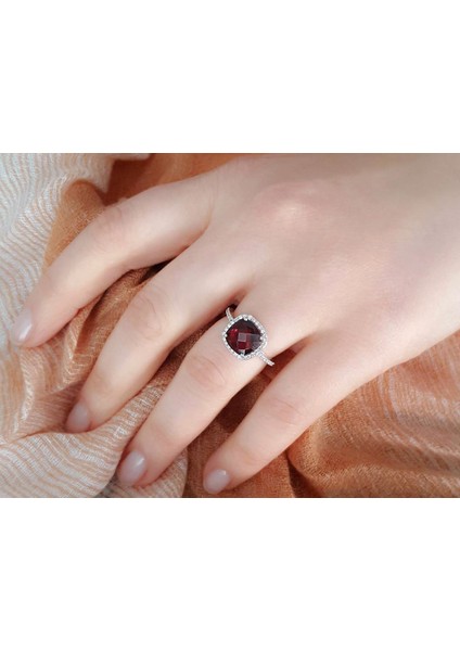 Pırlanta ve Yastık Kesim Garnet Taşlı Yüzük 0404R0318 fırsatları