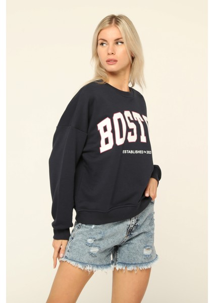 Lacivert Bisiklet Yaka Baskılı Sweatshırt fırsatları