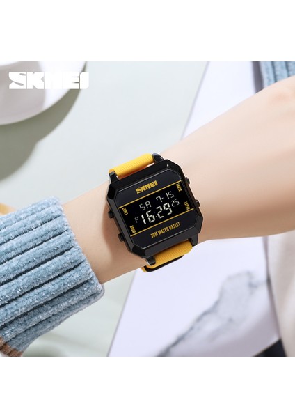 Siyah Skmeı Marka Spor Dijital Saat Moda LED Erkek Saatler Chrono Elektronik Kol Saati Su Geçirmez Geri Sayım Saati Reloj Hombre (Yurt Dışından)