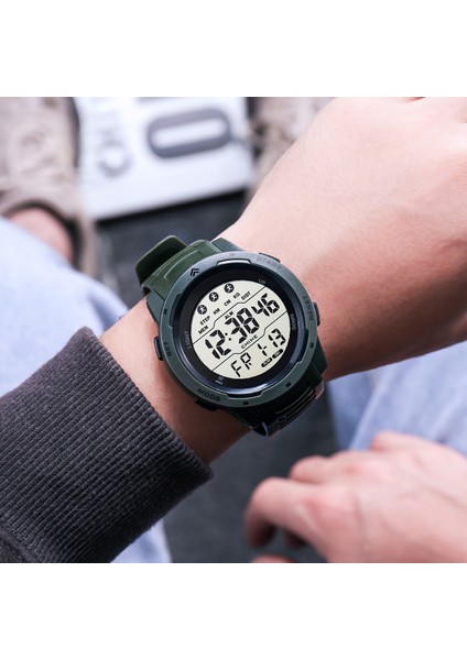 Yeşil Yenı Dijital Spor Izle Erkekler Aydınlık Arama Rahat Bilek Saatler Kauçuk Kayış Moda Saat Su Geçirmez Kol Saati Erkekler Için (Yurt Dışından) fiyatları