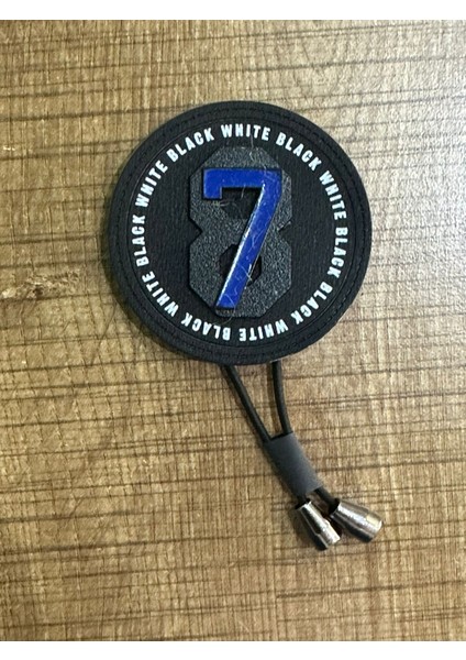 6x6 cm Püsküllü 7 ve 8 Rakamlı Çelik Arma