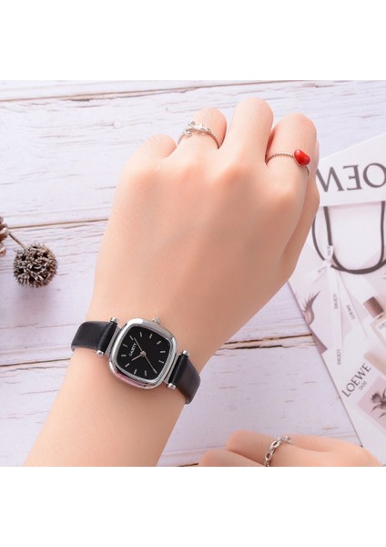 Siyah Izle Kadın Deri Kayış Kare Spor Izle Moda Rahat Bayanlar Iş Bilezik Saatler Kadınlar Için Kadın Saat (Yurt Dışından) fırsatları
