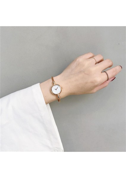 Gümüş Beyaz Retro Kadın Bilezik Izle Rahat Küçük Pürüzsüz Kadran Üst Lüks Gümüş Ince Kayış Parlayan Sanat Kadın Saat Kuvars Kol Saati (Yurt Dışından) modelleri