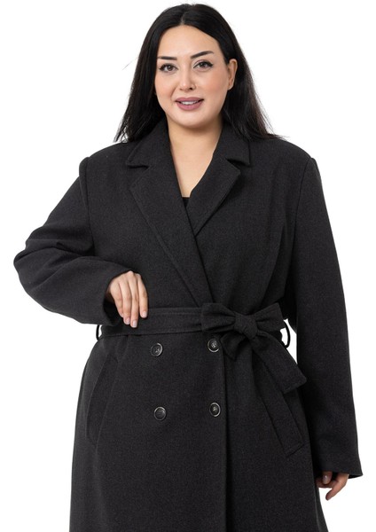 Büyük Beden Yırtmaçlı Uzun Astarlı Siyah Kaşe Kaban fırsatları