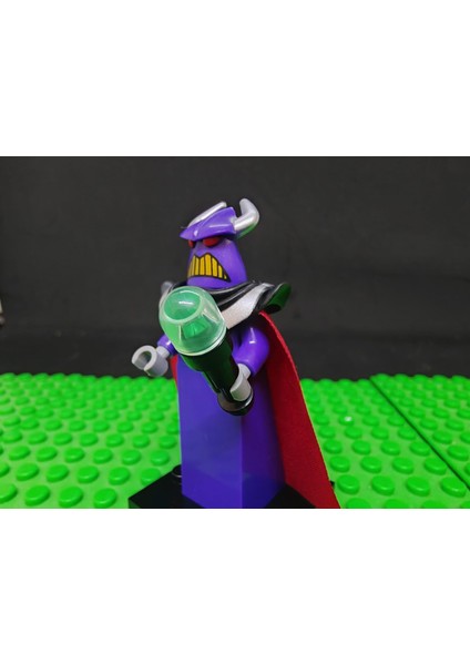 Toy Story Buzz Lightyear Mini Figür Evil Emperor Zurg X-201