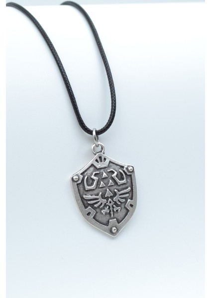 The Legend Of Zelda Kalkan Gümüş Kaplama Unisex Deri İp Kolye kod 428