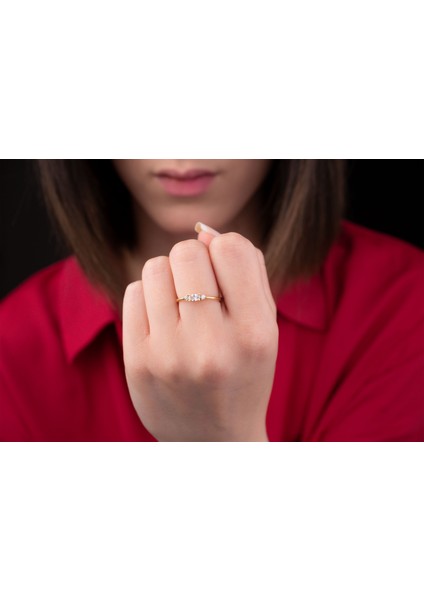 Oval Taşlı Minimal Yüzük 14 Ayar Altın