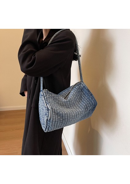 Sokak Trendleri Bayan Omuz Seyahat Eğlence Orijinal Niş Tasarım Moda Kişilik Vahşi Çapraz Omuz Çantası (Yurt Dışından) fiyatları