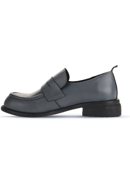 Gri Deri Kadın Loafer 01Wz6804