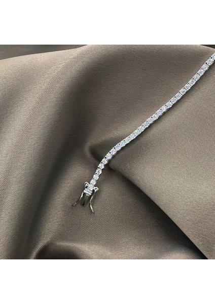 2 Mm. Su Yolu Pırlanta Kesim Rhodium Kaplama Kadın Gümüş Bileklik modelleri