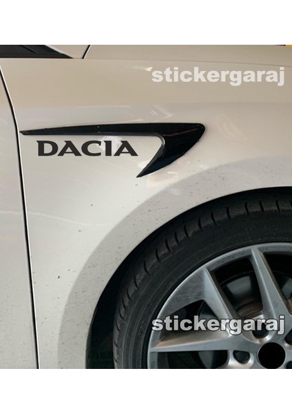 Dacia Kapı Çamurluk Uyumlu Izgara Görünümlü Tuning Aksesuar ve Marka Etiket 2li Set