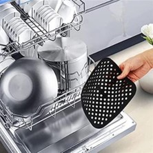 Zormarkt Renkli Isıya Dayanıklı Yıkanılabilir Silikon Fırın ve Airfryer Kare Pişirme Matı 21,5 cm