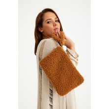 Simfa Kadın Peluş/teddy Fermuarlı ve Astarlı Clutch El Çantası