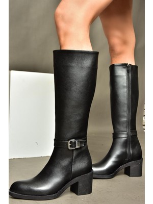 R404804809 Siyah Alçak Topuklu Kadın Çizme