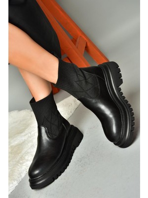 R312100609 Siyah Kalın Tabanlı Kadın Bot