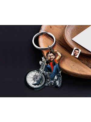 Bk Gift Kişiye Özel Motorcu Karikatürlü Ahşap Anahtarlık-5 Sevgiliye Hediye, Arkadaşa Hediye, Doğum Günü Hediyesi