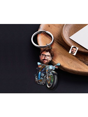 Bk Gift Kişiye Özel Motorcu Karikatürlü Ahşap Anahtarlık-2 Sevgiliye Hediye, Arkadaşa Hediye, Doğum Günü Hediyesi
