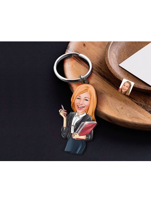 Bk Gift Kişiye Özel Patron Anne Karikatürlü Ahşap Anahtarlık-8 Sevgiliye Hediye, Arkadaşa Hediye, Doğum Günü Hediyesi
