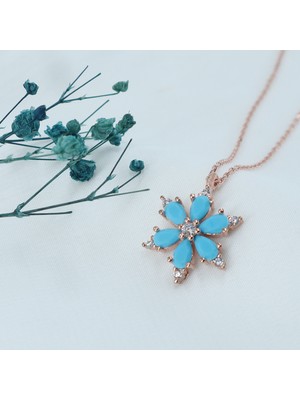 Neva Jewelry 925 Ayar Favori Firuze Taşlı Lotus Çiçeği Modelli Gümüş Kolye
