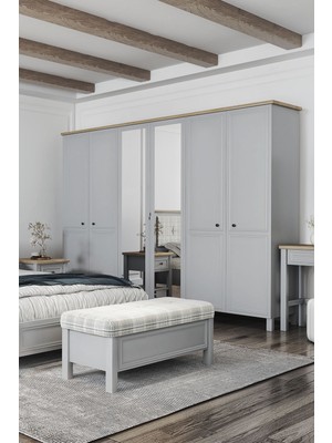 Kelebek Martha Sandıklı Ayakucu Puf - Ekose Kumaş