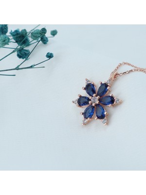 Neva Jewelry 925 Ayar Favori Koyu Mavi Lotus Çiçeği Modelli Gümüş Kolye