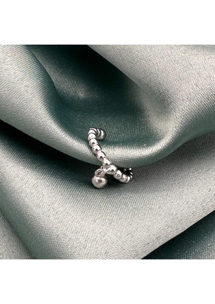 Sallantılı Burgu Rhodium Kaplama Kadın Gümüş Kıkırdak Küpe