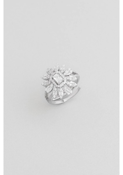 Işıltılı Güzellik 18 Ayar Beyaz Altın Kaplama Ayarlanabilir Gümüş Yüzük