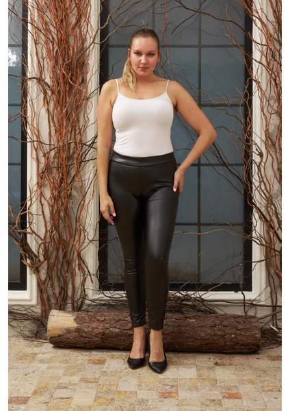 Büyük Beden Siyah Deri Tayt indirimleri