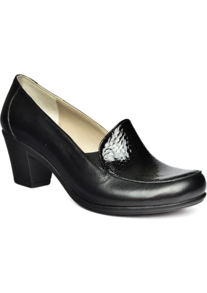 R908020603 Siyah Deri Kalın Topuklu Kadın Ayakkabı