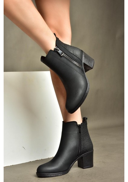 R674161009 Siyah Kalın Topuklu Kadın Bot fırsatları
